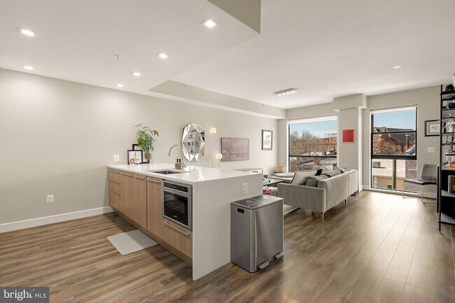 Foto del edificio - 1628 11th St NW