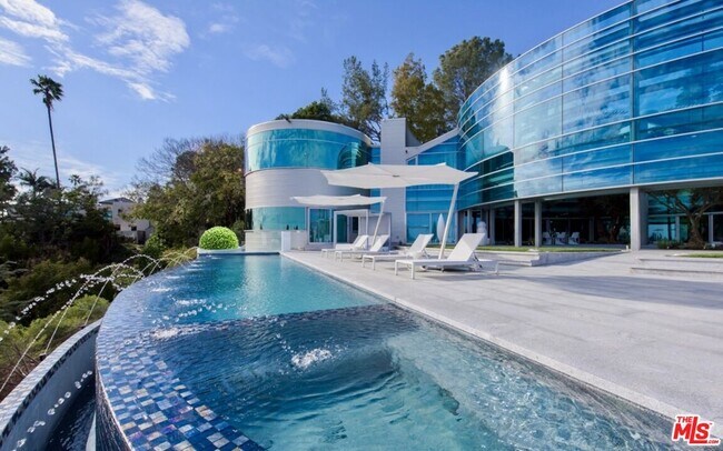 Foto del edificio - 1169 Loma Linda Dr