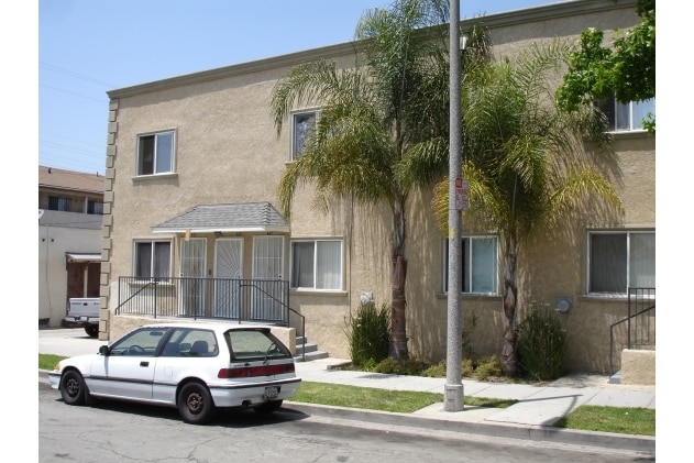 Building Photo - Cowles Apartments