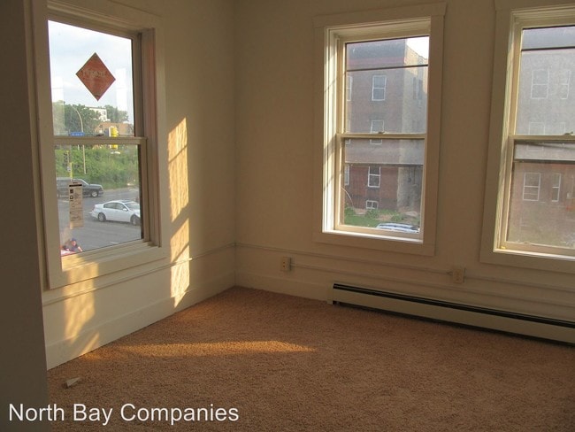 Building Photo - 807 N 4th St