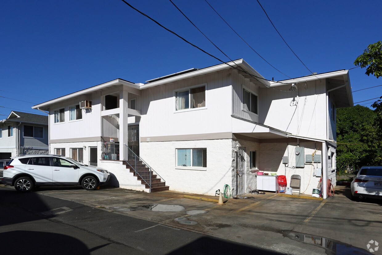 Primary Photo - 1638 OO Ln
