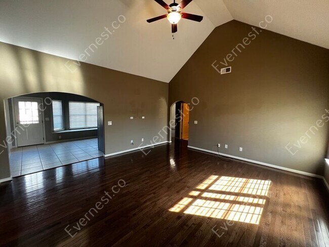 Foto del edificio - 249 Walnut St SE