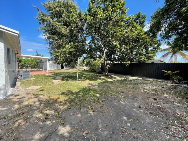 Building Photo - 29711 SW 146th Ave