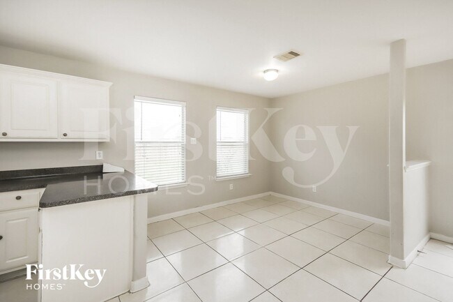 Foto del edificio - 7202 Nettle Springs Ct