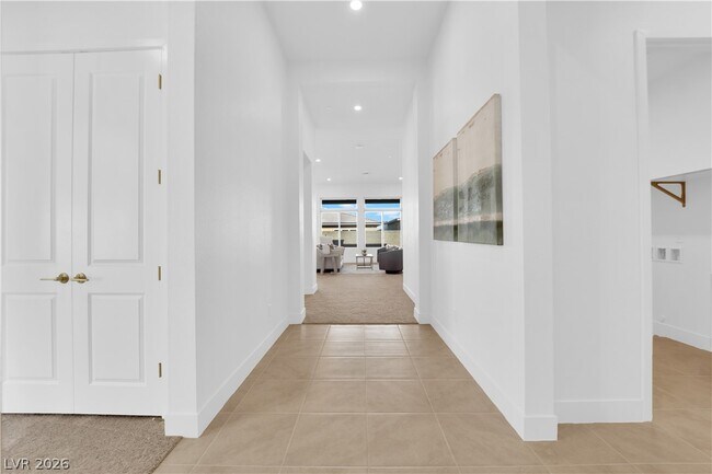 Building Photo - 5030 Sandline Ct