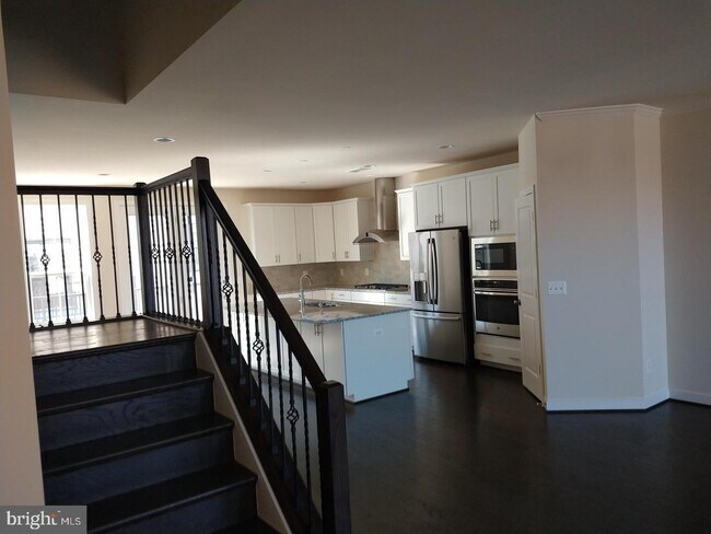 Building Photo - 42287 Crawford Ter