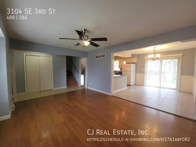 Building Photo - 3104 SE 3rd St