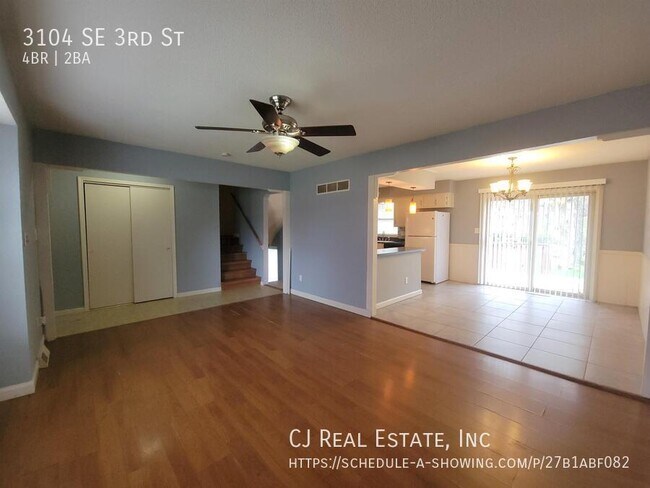 Foto del edificio - 3104 SE 3rd St