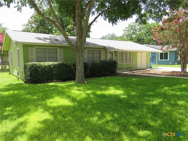 Building Photo - 969 Kunkel St
