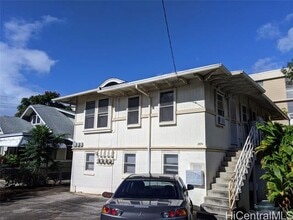 Building Photo - 35B S Kuakini St