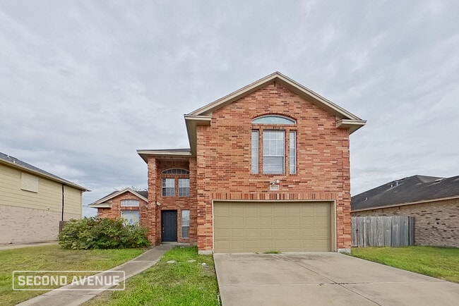 Building Photo - 5110 Spring Brook Dr