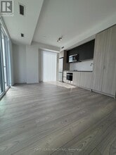 Building Photo - 5858 Yonge St