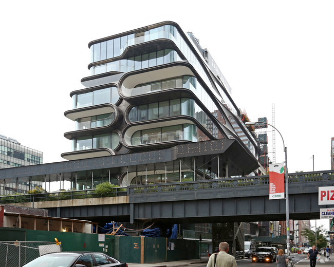 Building Photo - Zaha Hadid 520 West 28th