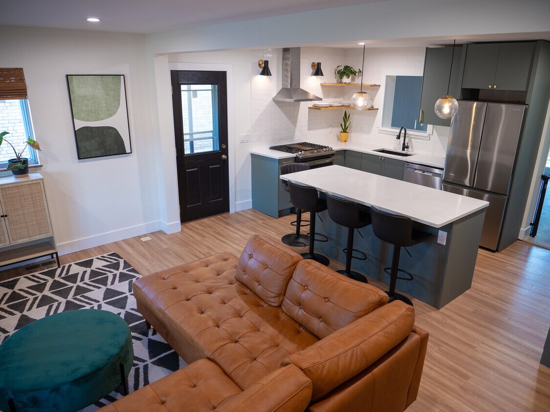 Open Floor Plan - 5753 Green Acres Ct