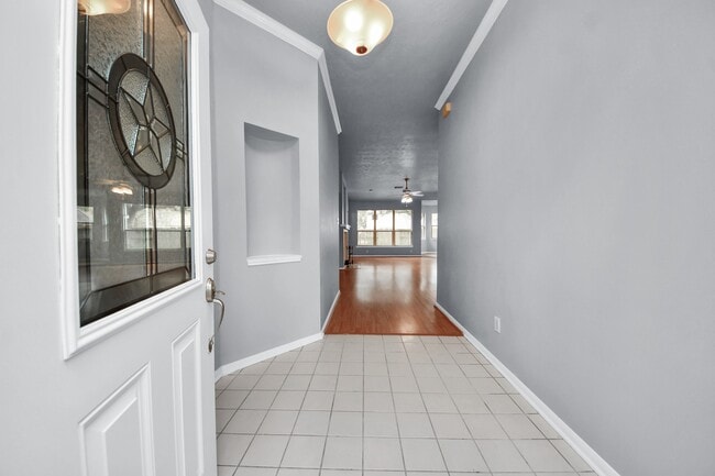 Building Photo - 9711 Andrews Ln