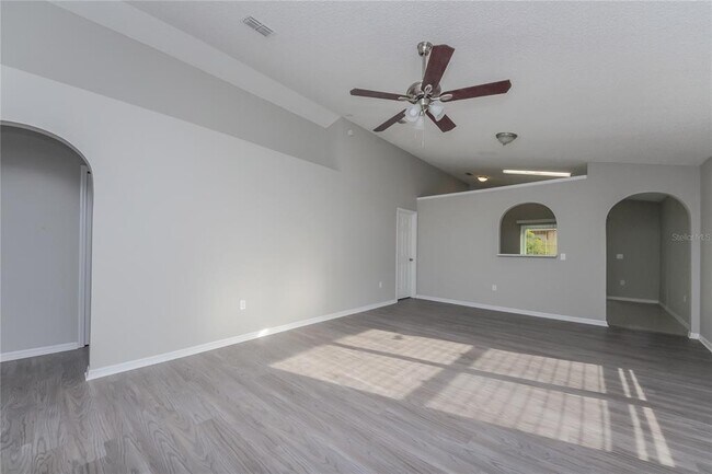 Foto del edificio - 5624 New Cambridge Rd