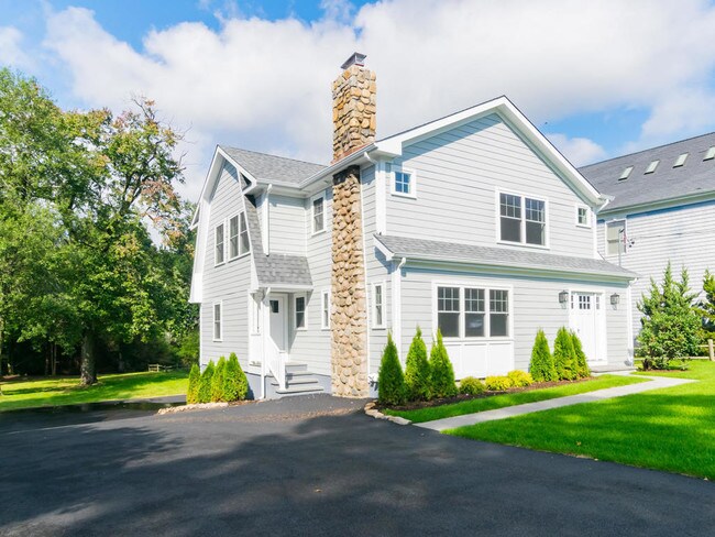 Foto del edificio - 45 Greenwood Ave