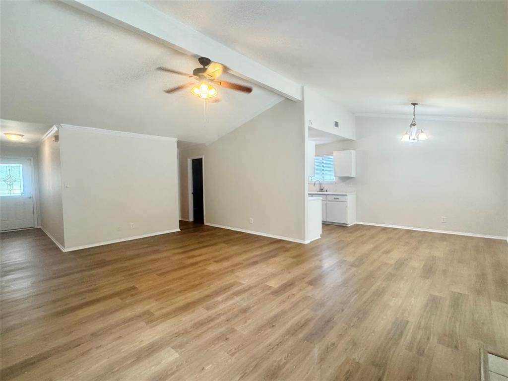 Foto principal - 8309 Fort Sumter Rd