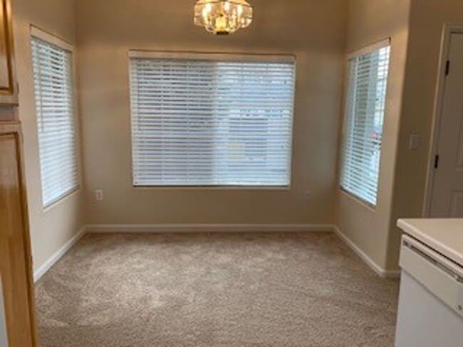 Building Photo - Broomfield Main Floor Condo