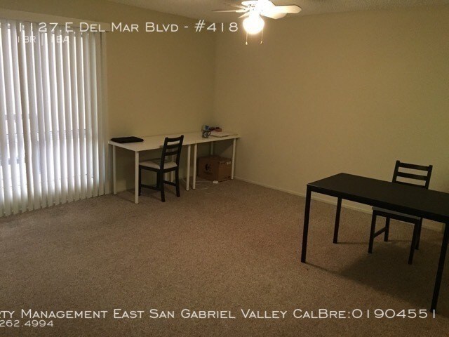 Foto del edificio - 1127 E Del Mar Blvd