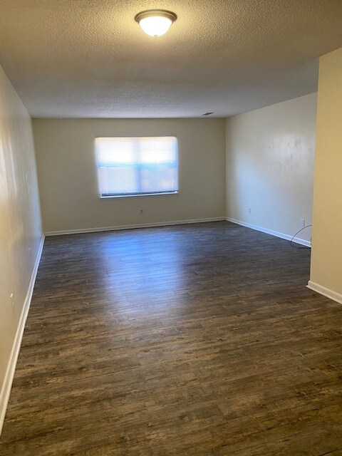 Foto del edificio - 810 65th Ave N