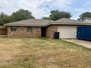 Building Photo - 109 S Keystone Dr