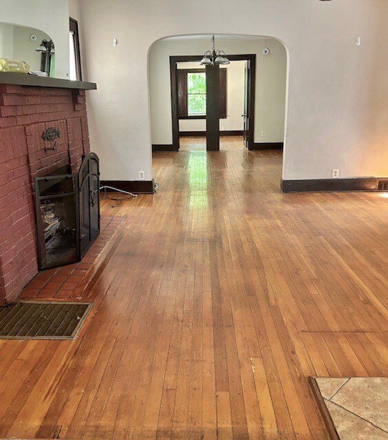 Foto del edificio - 1106 N Hickory St