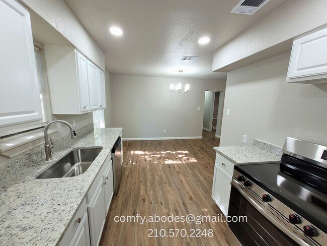 Foto del edificio - 331 Clarence St