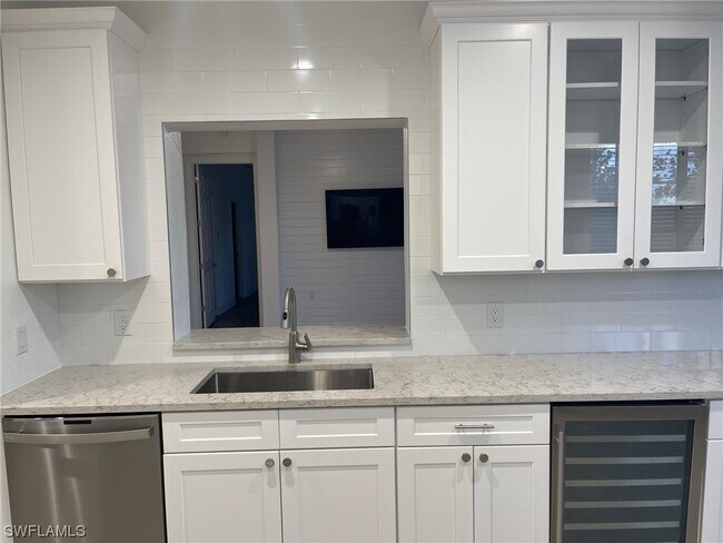 Foto del edificio - 5001 Indigo Bay Blvd