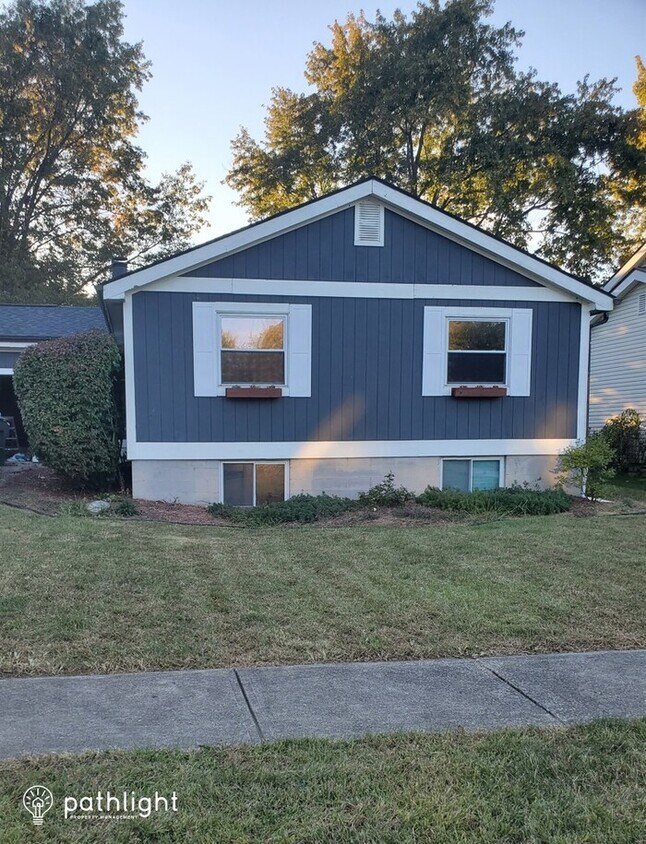 Primary Photo - 5239 Columbine Court, Columbus, OH, 43230