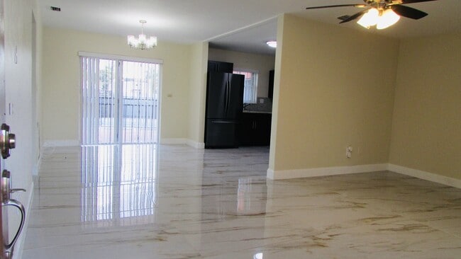 Building Photo - 4470 NW 175th St