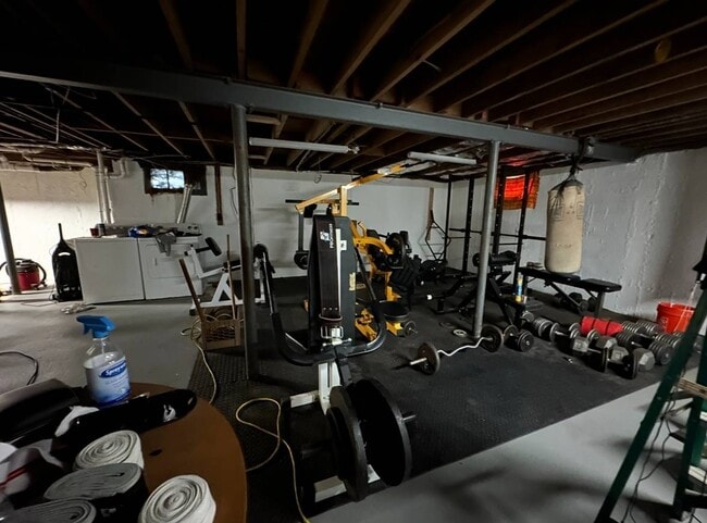 Foto del edificio - 107 Fairview Ave