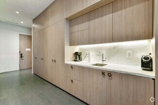 Building Photo - 801 S Miami Ave