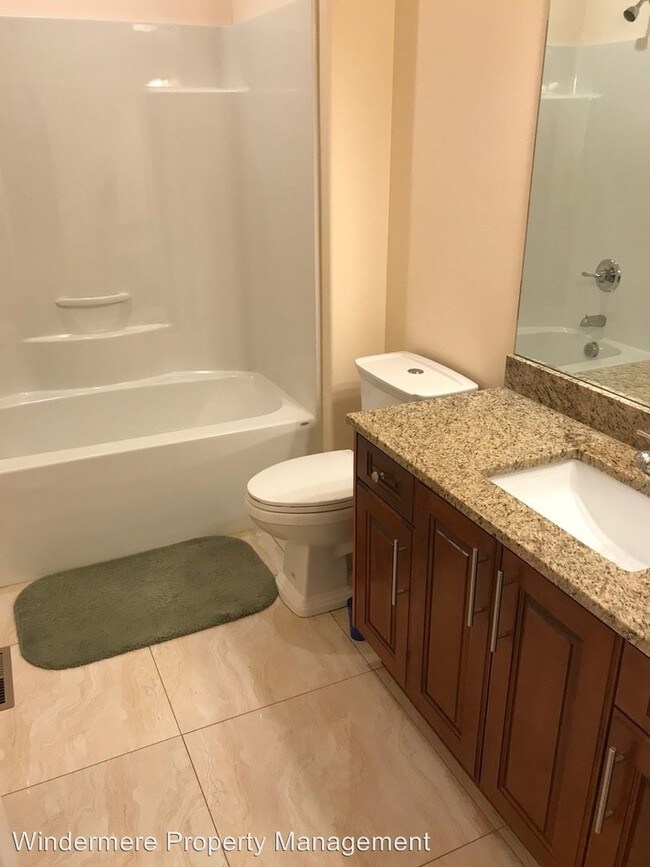 Foto del edificio - 5 br, 3.5 bath House - 4015 Kramer Ln