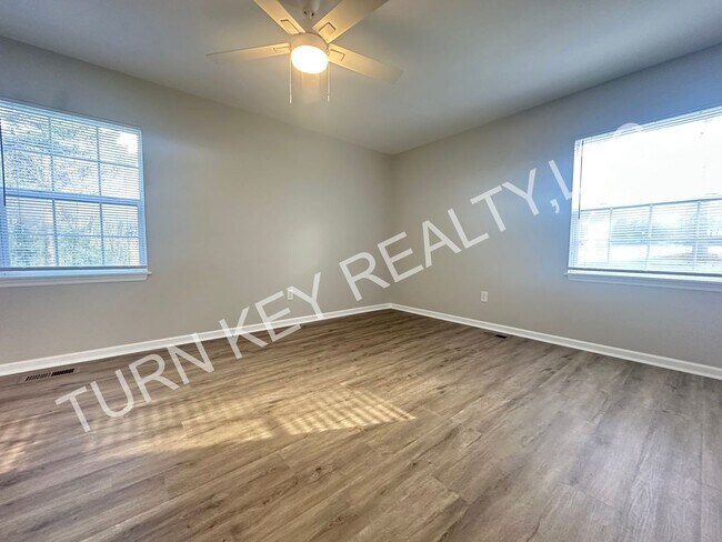 Foto del edificio - 436 McGinnis St