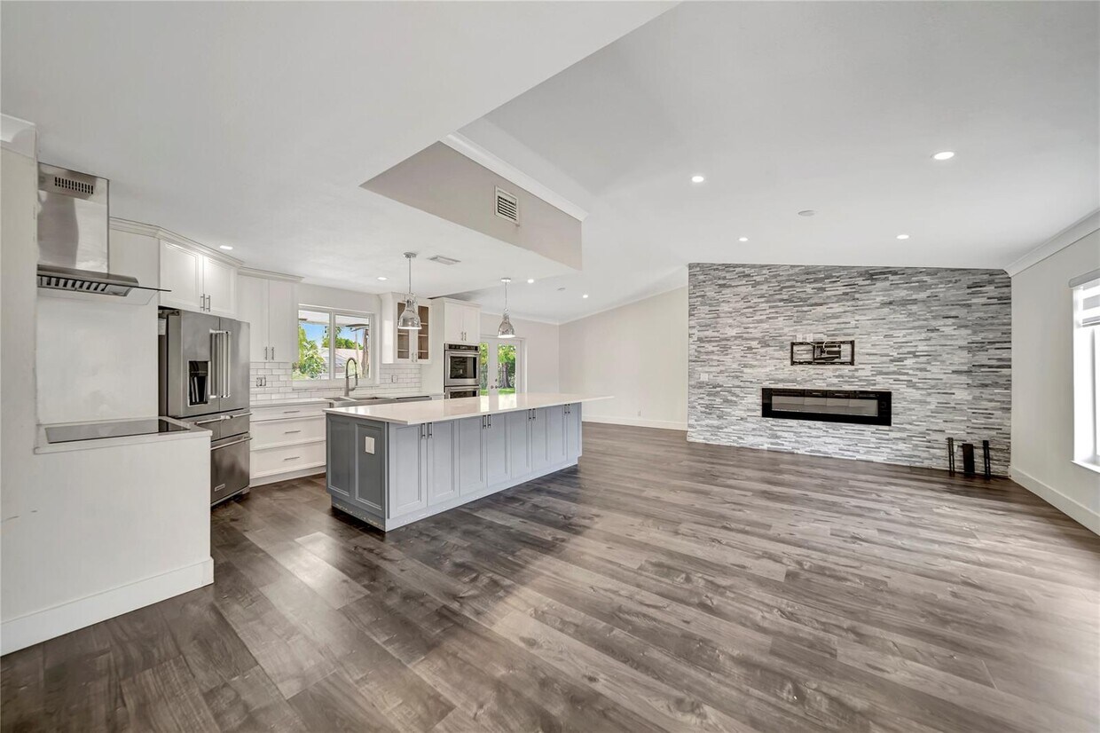 Foto principal - 6401 Crossbow Ct