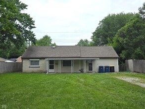 Building Photo - 410 N 20th Ave