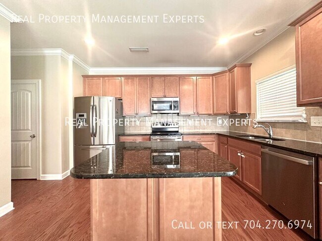 Foto del edificio - 11625 Allen A Brown Rd