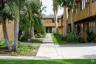Building Photo - La Puente Garden Apts