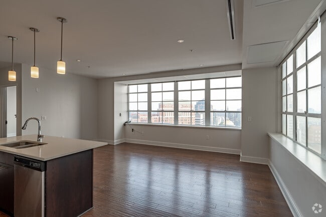 1BR, 1BA - 886SF - Kitchen and Living Area - 10 Lafayette Sq