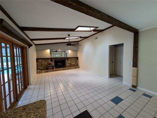 Foto del edificio - 1117 Lakemont Dr