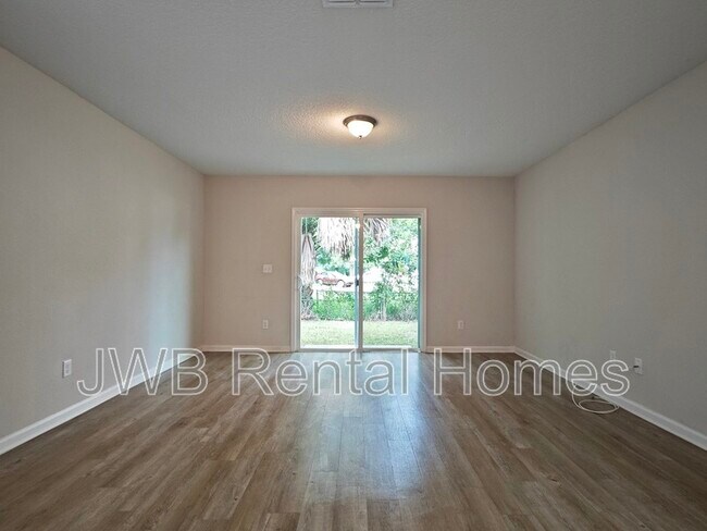 Foto del edificio - 1250 Mull St