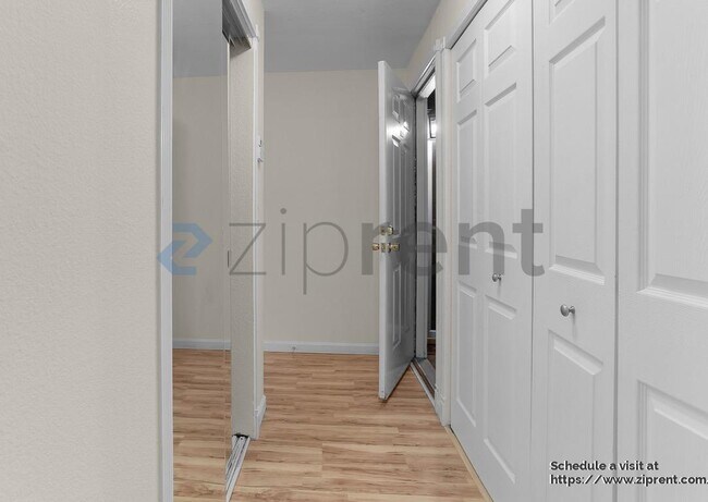 Foto del edificio - 13801 Old Redmond Rd