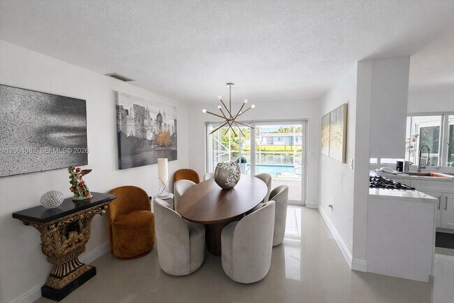 Foto del edificio - 8085 NW 21st St