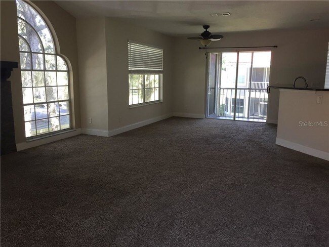 Building Photo - 910 Northern Dancer Way