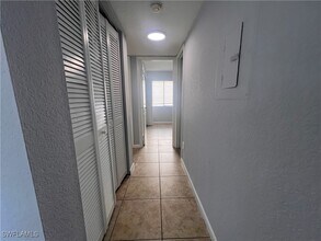 Building Photo - 4601 Bayshore Dr