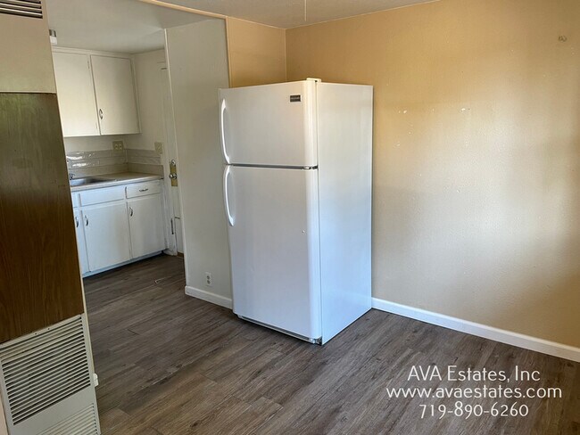 Foto del edificio - 2110 W 13th St