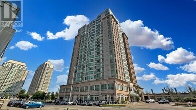 Building Photo - 8-508 Lee Centre Dr
