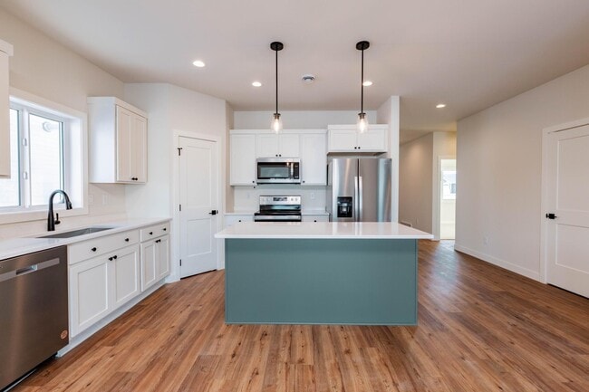 Foto del edificio - 6767 66th Ave S