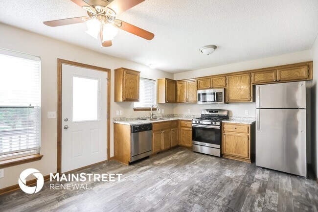 Foto del edificio - 1310 Stonecrest Dr